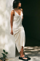 Vestido midi playero de crochet transparente con lazo en los hombros - Blanco roto